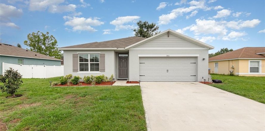 House in Kissimmee, Florida 4 bedrooms, 173.91 sq.m. № 1791250