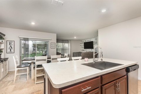 House in Kissimmee, Florida 4 bedrooms, 173.91 sq.m. № 1791250 - photo 9