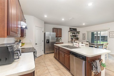 House in Kissimmee, Florida 4 bedrooms, 173.91 sq.m. № 1791250 - photo 8