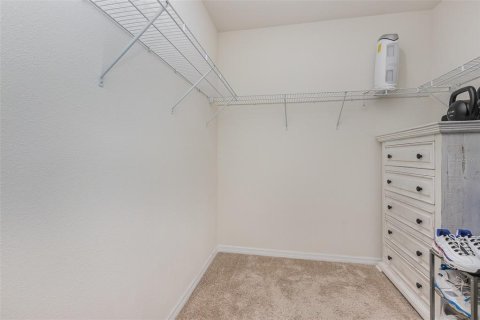 House in Kissimmee, Florida 4 bedrooms, 173.91 sq.m. № 1791250 - photo 21