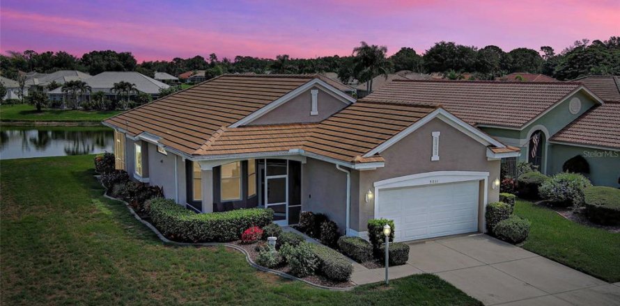 Casa en Venice, Florida 2 dormitorios, 151.06 m2 № 2157938