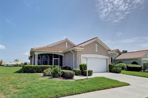 Casa en venta en Venice, Florida, 2 dormitorios, 151.06 m2 № 2157938 - foto 3