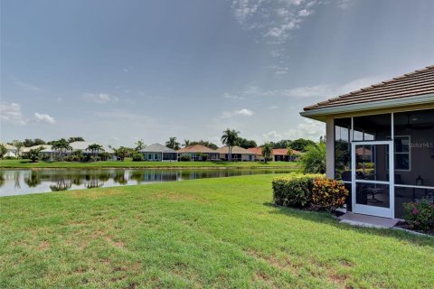 Casa en venta en Venice, Florida, 2 dormitorios, 151.06 m2 № 2157938 - foto 6