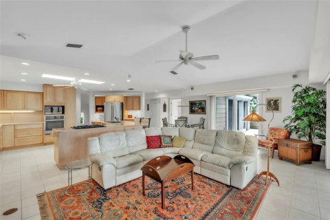 Villa ou maison à vendre à Anna Maria, Floride: 3 chambres, 260.13 m2 № 2405368 - photo 12