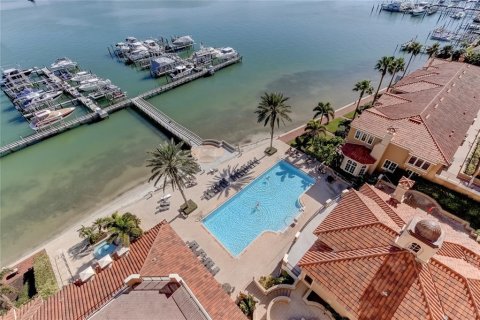 Condo in Clearwater, Florida, 3 bedrooms  № 2205842 - photo 25