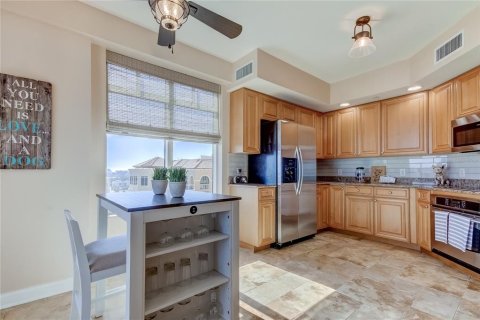 Condo in Clearwater, Florida, 3 bedrooms  № 2205842 - photo 15