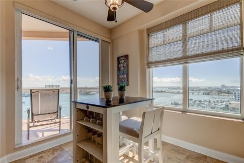 Condo in Clearwater, Florida, 3 bedrooms  № 2205842 - photo 16