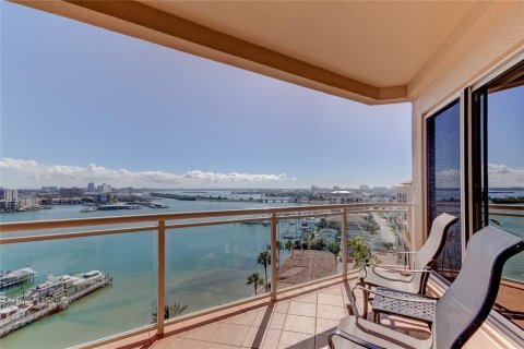 Condo in Clearwater, Florida, 3 bedrooms  № 2205842 - photo 20