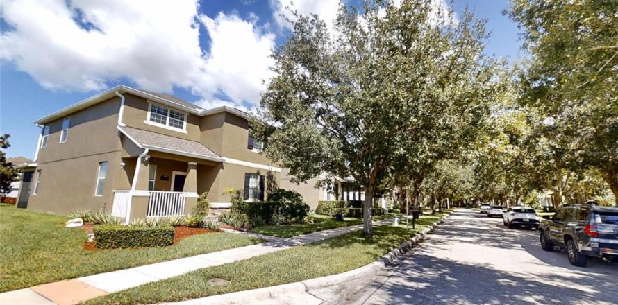 Villa ou maison à Winter Garden, Floride 6 chambres, 252.14 m2 № 2419592
