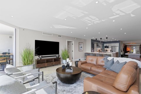 Condominio en venta en Fort Lauderdale, Florida, 3 dormitorios, 221.11 m2 № 2077735 - foto 6