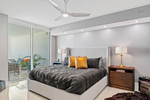 Condominio en venta en Fort Lauderdale, Florida, 3 dormitorios, 221.11 m2 № 2077735 - foto 24