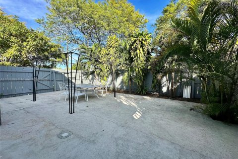 Immobilier commercial à vendre à North Miami Beach, Floride: 139.35 m2 № 1940399 - photo 21