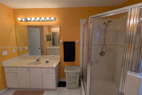 Купить виллу или дом в Мирамар, Флорида 4 спальни, 231.98м2, № 1995906 - фото 21