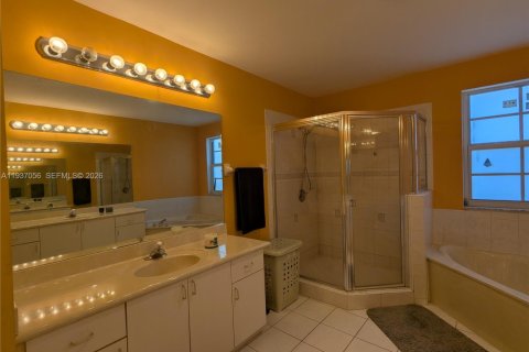 Купить виллу или дом в Мирамар, Флорида 4 спальни, 231.98м2, № 1995906 - фото 18