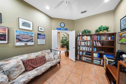 House in Boca Raton, Florida 3 bedrooms, 197.6 sq.m. № 1693646 - photo 28