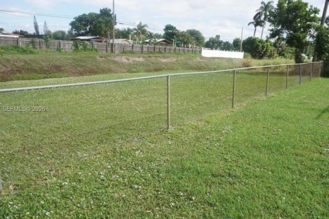 Villa ou maison à vendre à Palm Springs, Floride: 4 chambres, 146.04 m2 № 2055769 - photo 9