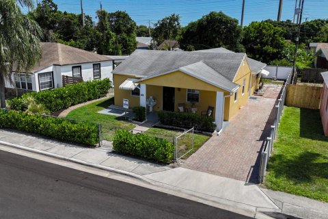 Villa ou maison à vendre à Riviera Beach, Floride: 3 chambres, 136.57 m2 № 2342908 - photo 22
