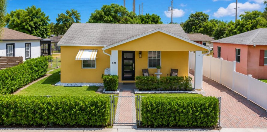 Villa ou maison à Riviera Beach, Floride 3 chambres, 136.57 m2 № 2342908
