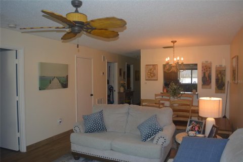 Condo in Sarasota, Florida, 2 bedrooms  № 1736484 - photo 15