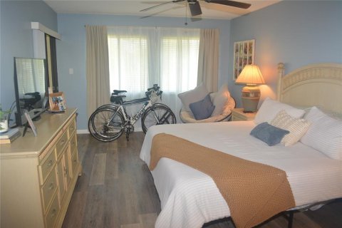 Condo in Sarasota, Florida, 2 bedrooms  № 1736484 - photo 6