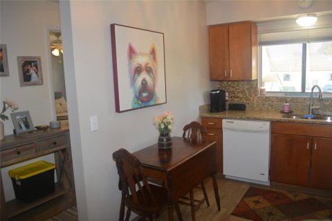Condo in Sarasota, Florida, 2 bedrooms  № 1736484 - photo 19