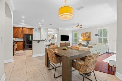 House in DeLand, Florida 4 bedrooms, 284.19 sq.m. № 1856740 - photo 19