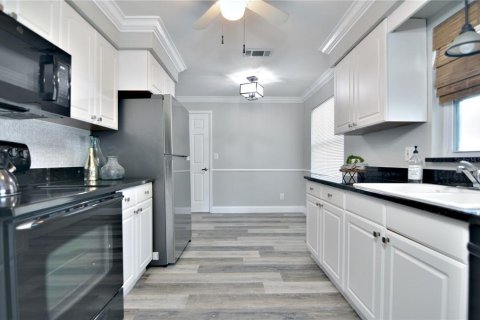 Casa en alquiler en Seminole, Florida, 2 dormitorios, 142.79 m2 № 1913972 - foto 9