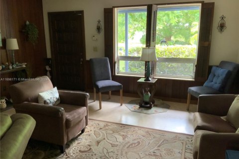 Casa en venta en Palmetto Bay, Florida, 3 dormitorios, 180.04 m2 № 1603427 - foto 7