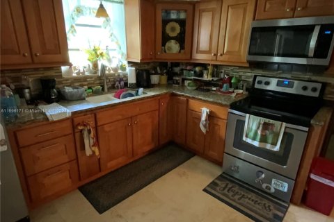 Casa en venta en Palmetto Bay, Florida, 3 dormitorios, 180.04 m2 № 1603427 - foto 14