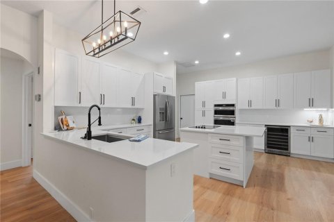 Villa ou maison à vendre à Palm Harbor, Floride: 4 chambres, 213.3 m2 № 2414067 - photo 21