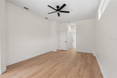 Villa ou maison à vendre à Palm Harbor, Floride: 4 chambres, 213.3 m2 № 2414067 - photo 28