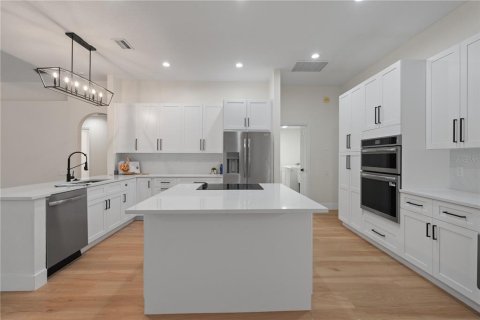 Villa ou maison à vendre à Palm Harbor, Floride: 4 chambres, 213.3 m2 № 2414067 - photo 13