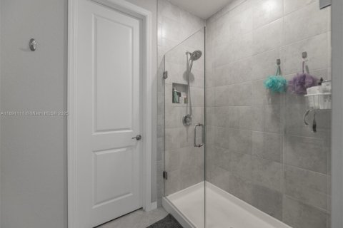 Adosado en alquiler en Hollywood, Florida, 3 dormitorios, 164.34 m2 № 1943647 - foto 25