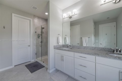 Adosado en alquiler en Hollywood, Florida, 3 dormitorios, 164.34 m2 № 1943647 - foto 24
