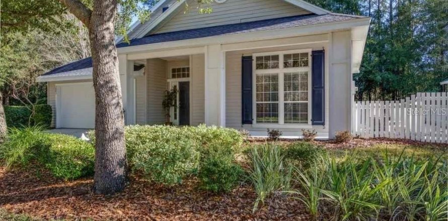 Villa ou maison à Gainesville, Floride 3 chambres, 164.44 m2 № 2100167