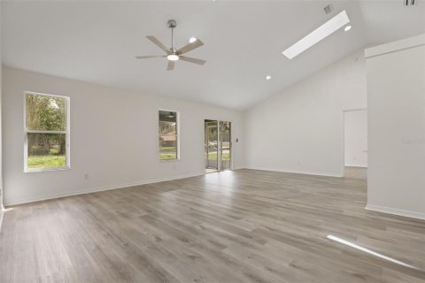 Villa ou maison à vendre à Leesburg, Floride: 3 chambres, 138.42 m2 № 2406896 - photo 4