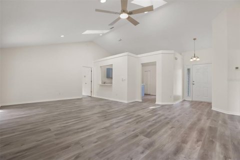 Villa ou maison à vendre à Leesburg, Floride: 3 chambres, 138.42 m2 № 2406896 - photo 5