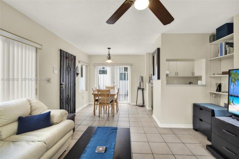 Купить виллу или дом в Майами, Флорида 4 спальни, 201.97м2, № 2068137 - фото 29