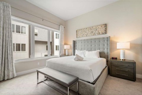 Condo in Four Corners, Florida, 5 bedrooms № 2384198 - photo 23