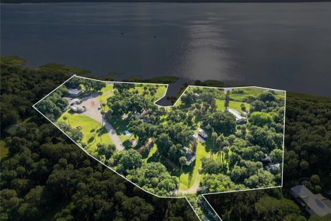 Commercial property in Lake Wales, Florida 301 sq.m. № 2386258 - photo 2