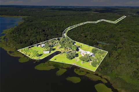Commercial property in Lake Wales, Florida 301 sq.m. № 2386258