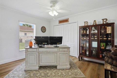 Casa en venta en Spring Hill, Florida, 5 dormitorios, 246.38 m2 № 2388308 - foto 30