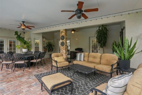 Casa en venta en Spring Hill, Florida, 5 dormitorios, 246.38 m2 № 2388308 - foto 14