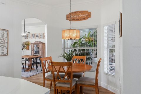 Casa en venta en Spring Hill, Florida, 5 dormitorios, 246.38 m2 № 2388308 - foto 19