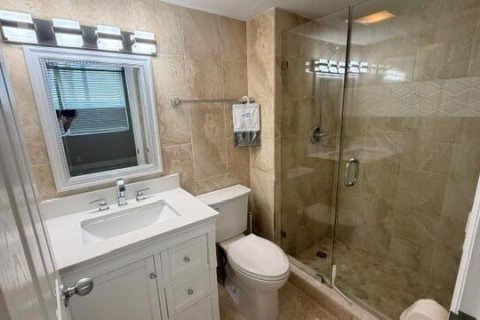 Condo in Delray Beach, Florida, 2 bedrooms  № 2176277 - photo 17