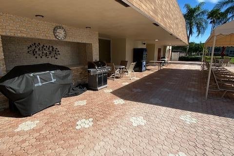 Condo in Delray Beach, Florida, 2 bedrooms  № 2176277 - photo 24