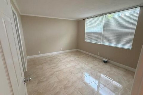 Condo in Delray Beach, Florida, 2 bedrooms  № 2176277 - photo 16