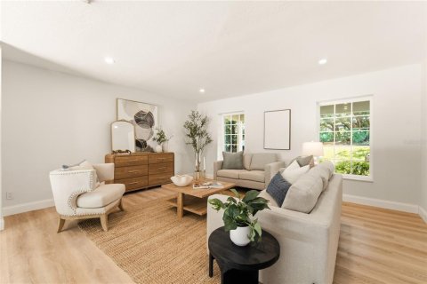 Villa ou maison à vendre à Longwood, Floride: 4 chambres, 213.68 m2 № 2318754 - photo 6