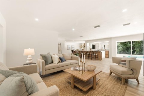 Villa ou maison à vendre à Longwood, Floride: 4 chambres, 213.68 m2 № 2318754 - photo 8