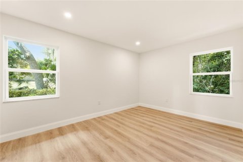 Villa ou maison à vendre à Longwood, Floride: 4 chambres, 213.68 m2 № 2318754 - photo 27